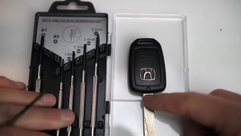 Honda Crosstour Key Fob Battery Replacement