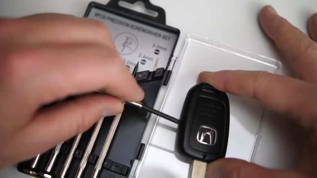 How to Change Honda Key Fob Remote Battery?