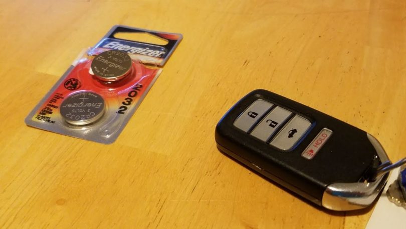 How to Change the Battery in a Honda Key Fob